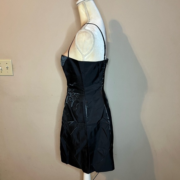 💃🏻DANIELLE BERNSTEIN Black Sheath Mini Dress - Picture 3 of 6